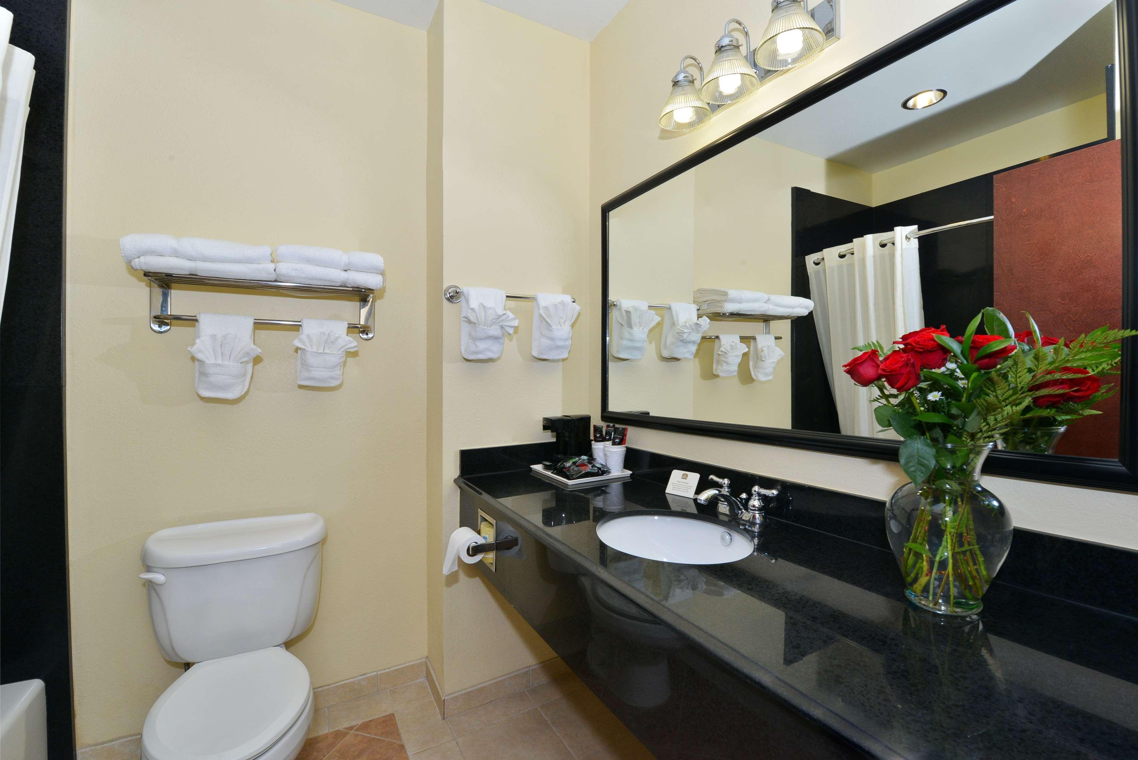 Best Western Lone Star Inn Edna Экстерьер фото