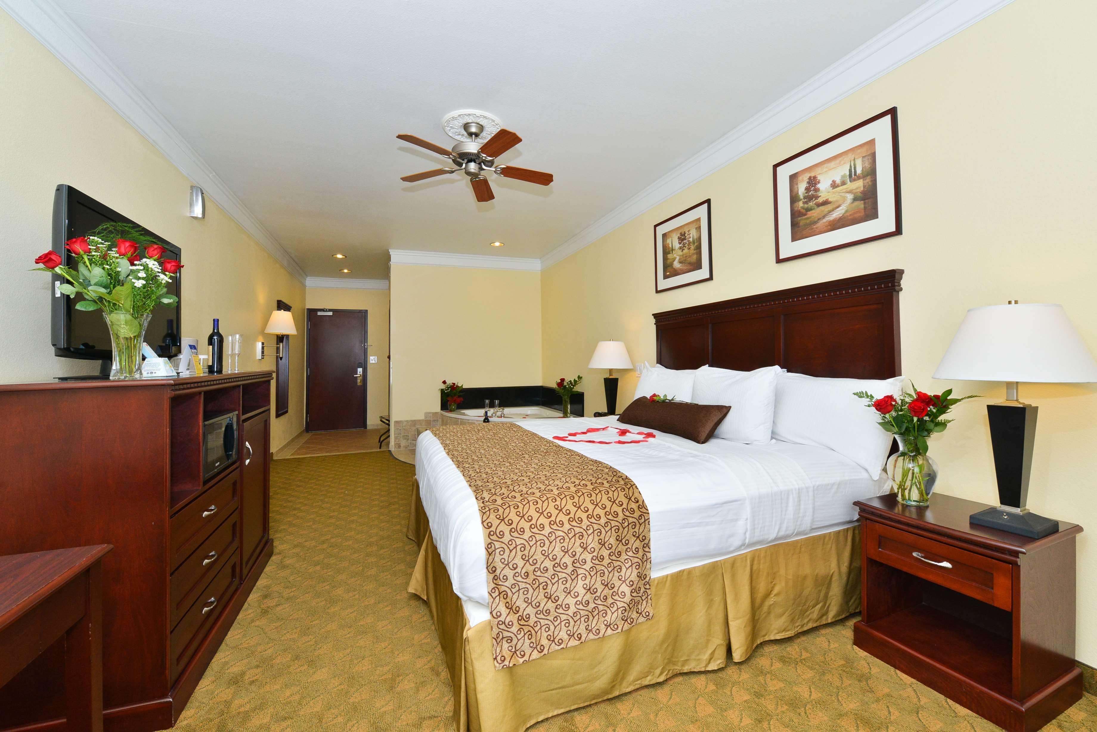 Best Western Lone Star Inn Edna Экстерьер фото